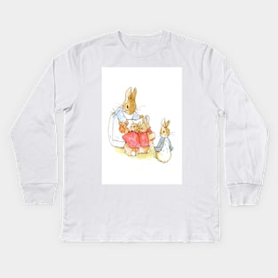 Beatrix Potter - Peter with family Kids Long Sleeve T-Shirt